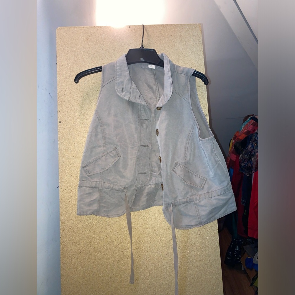 Beige vest (size:S)